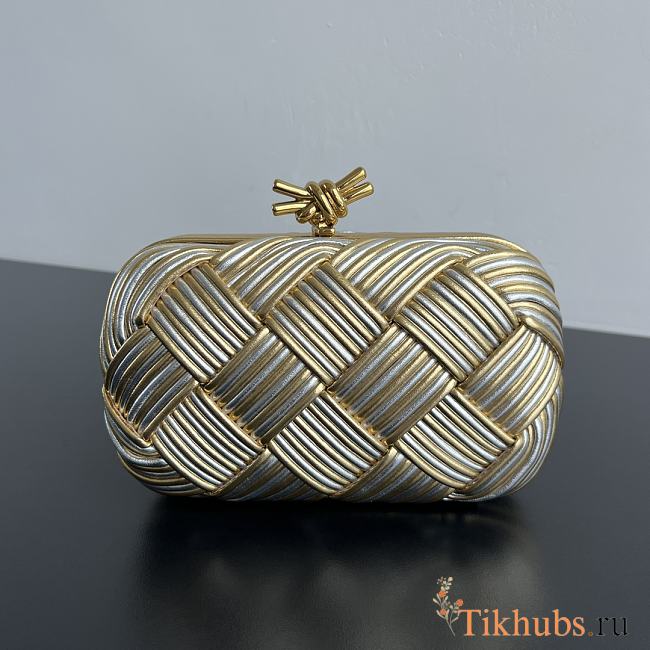 Bottega Veneta Intreccio Knotted Clutch 19x11.5x5cm - 1