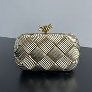 Bottega Veneta Intreccio Knotted Clutch 19x11.5x5cm - 1