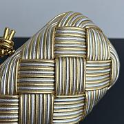 Bottega Veneta Intreccio Knotted Clutch 19x11.5x5cm - 3