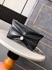 Chanel Clutch With Chain Black Lambskin 24x14x5cm - 1