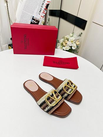Valentino Vlogo Slides Brown Crochet