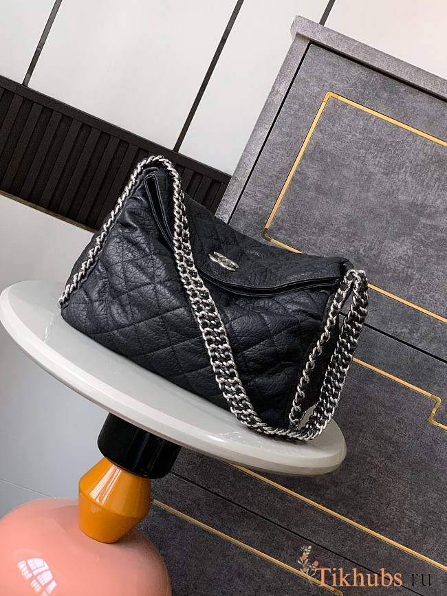 Chanel Chain Around Hobo Black Quilted 29x12x31cm - 1