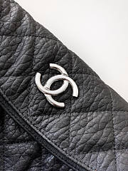 Chanel Chain Around Hobo Black Quilted 29x12x31cm - 2