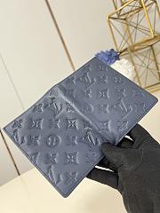 Louis Vuitton LV Passport Cover Navy Blue 10x14x2.5cm - 3