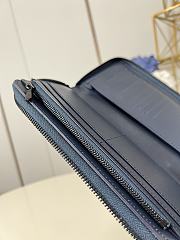 Louis Vuitton LV Zippy Wallet Blue 21x10x2.5cm - 5