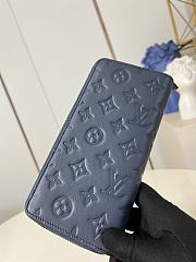 Louis Vuitton LV Zippy Wallet Blue 21x10x2.5cm - 3