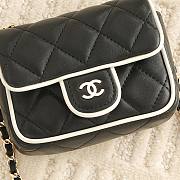 Chanel Clutch With Chain Lambskin Black & White 11.5x8.5x4cm - 2