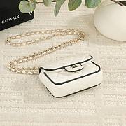 Chanel Clutch With Chain Lambskin White Black 11.5x8.5x4cm - 2