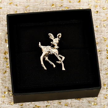 Chanel Brooch 21