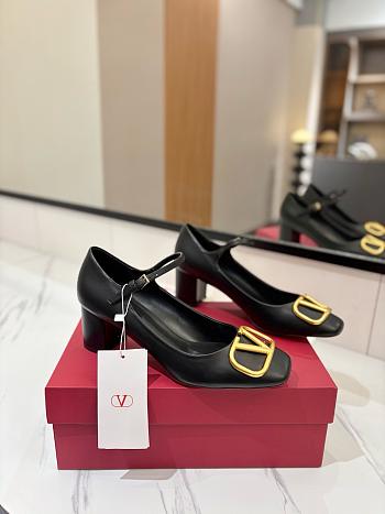 Valentino Garavani Ankle Strap Mary Jane Black Gold Pumps 6cm