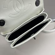 Chanel Trendy Top Handle White Black Lambskin Bag 25cm - 3