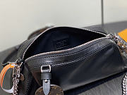 Louis Vuitton LV Pochette Vibe Bag Black 25x10x7.5cm - 3