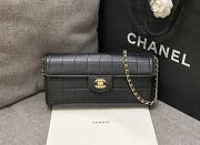 Chanel Black Lambskin Shoulder Bag 26x13x4cm - 1