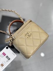 Chanel Mini Top Handle Vanity Case Beige Lambskin 10x9x7cm - 6