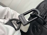 Louis Vuitton LV Pochette Kasai Black 24.5x15.5x6cm - 5