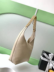 Chanel Small Hobo Bag Beige 27x23x21cm - 3