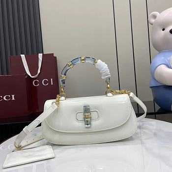 Gucci Bamboo Diva Medium Bag White 26.6x13x8cm