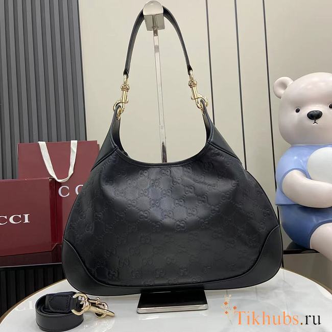 Gucci B Medium Shoulder Bag Black 42x36x2cm - 1