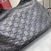 Gucci B Medium Shoulder Bag Black 42x36x2cm - 2