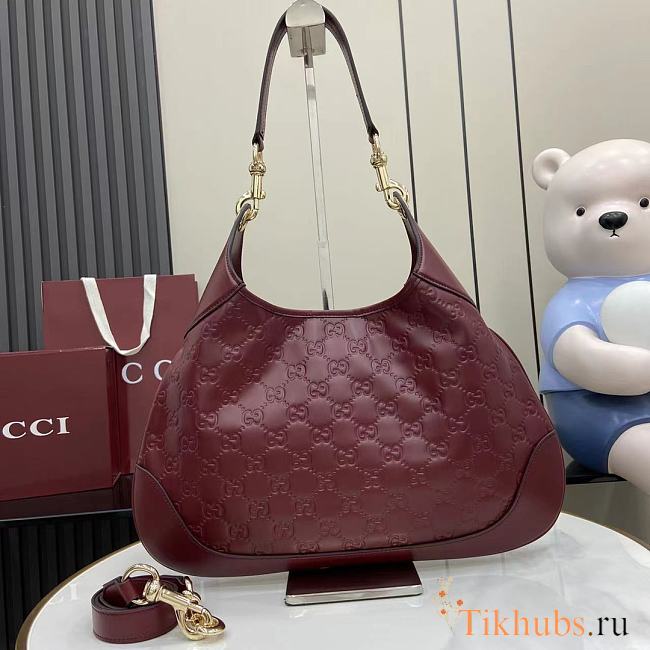 Gucci B Medium Shoulder Bag Red 42x36x2cm - 1