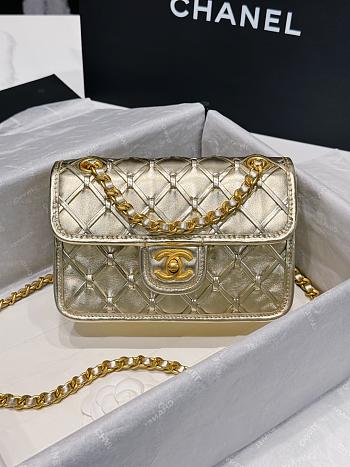 Chanel Mini Flap Bag Gold Metallic 19x13x5.5cm