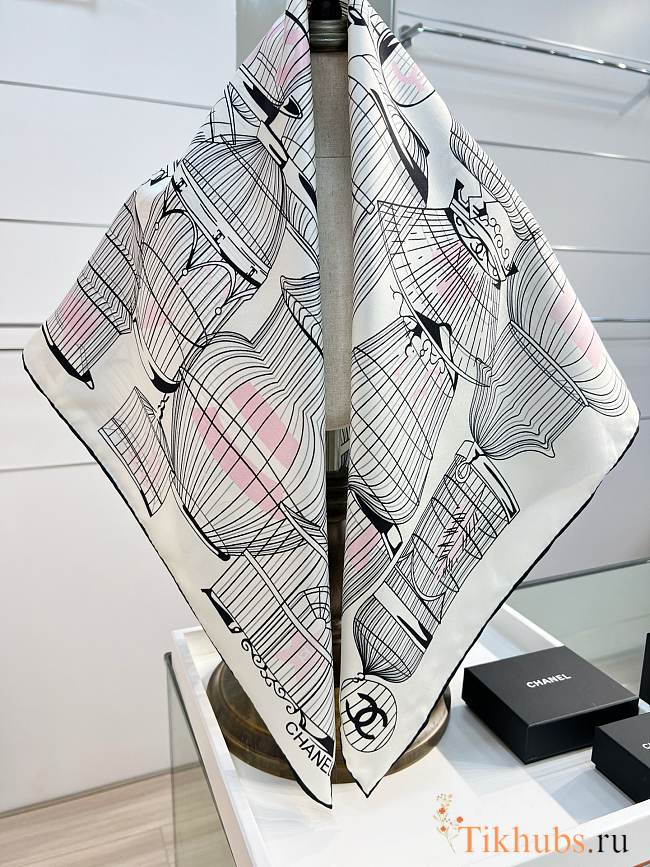 Chanel White Scarf 90x90cm - 1