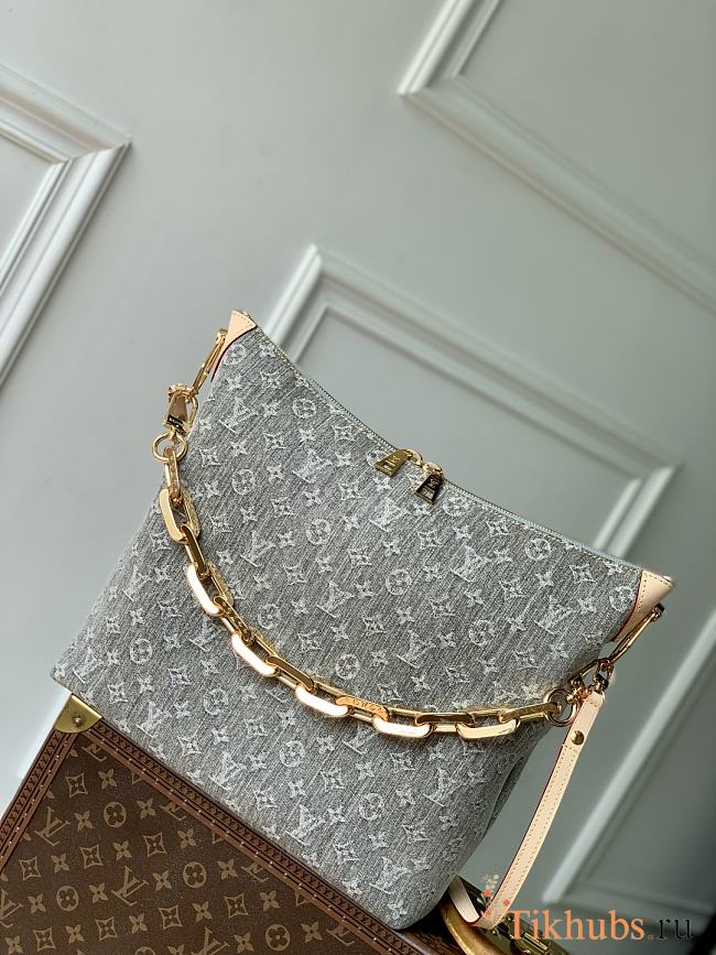Louis Vuitton LV Coussin Hobo MM Washed Gray 38x33x10cm - 1