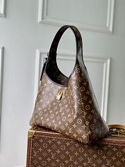 Louis Vuitton LV The Drop GM 41cm - 5