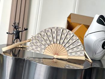 Louis Vuitton LV Fan White 37x19x6cm