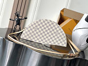 Louis Vuitton LV Fan White 37x19x6cm - 2
