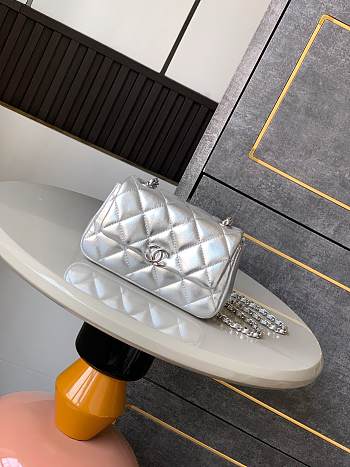Chanel Clutch With Strap Silver Lambskin 16.5x10x5cm