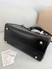 Valentino Garavani Antibes Medium Shopping Bag Black 35x29x18cm - 6