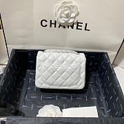 Chanel Mini Flap Bag White Silver Lambskin 17cm - 3