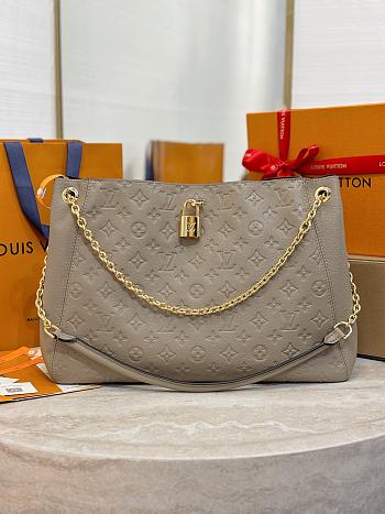 Louis Vuitton LV Anytime MM Beige Bag 42x27x14cm