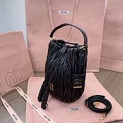 Miu Miu Medium Bucket Bag Black 20x18x14cm - 4