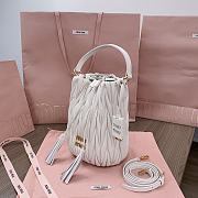 Miu Miu Medium Bucket Bag White 20x18x14cm - 5