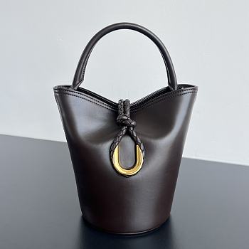 Bottega Veneta Small Liberta Bucket Brown 22x18x15cm