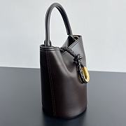 Bottega Veneta Small Liberta Bucket Brown 22x18x15cm - 5