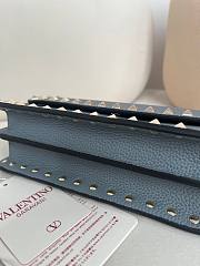 Valentino Garavani Rockstud Wallet On Chain Blue 21x6x11cm - 5