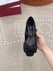 Valentino Garavani Bowjane Black - 5