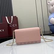 Gucci GG Emblem Wallet On Chain Pink 20x13x4cm - 1