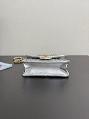 Chanel Mini Flap Bag Silver Metallic 19x13x5.5cm - 2