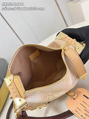 Louis Vuitton LV Side Trunk MM Beige 23.5x16x8.5cm - 2