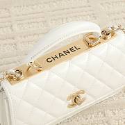 Chanel CC Trendy Top Handle White Lambskin 19x5.5cm - 3