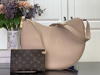 Louis Vuitton LV Low Key Cookie MM 32x26x5cm