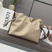 Loewe Flamenco Clutch Light Beige Bag 30x24.5x10.5cm - 4