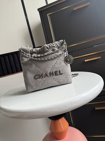 Chanel 22 Mini Handbag Suede Grey 20x19x6cm