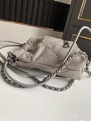 Chanel 22 Mini Handbag Suede Grey 20x19x6cm - 6