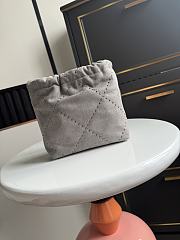 Chanel 22 Mini Handbag Suede Grey 20x19x6cm - 4