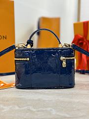 Louis Vuitton LV Vanity Chain Pouch Blue Patent 19x11.5x6.5cm - 4
